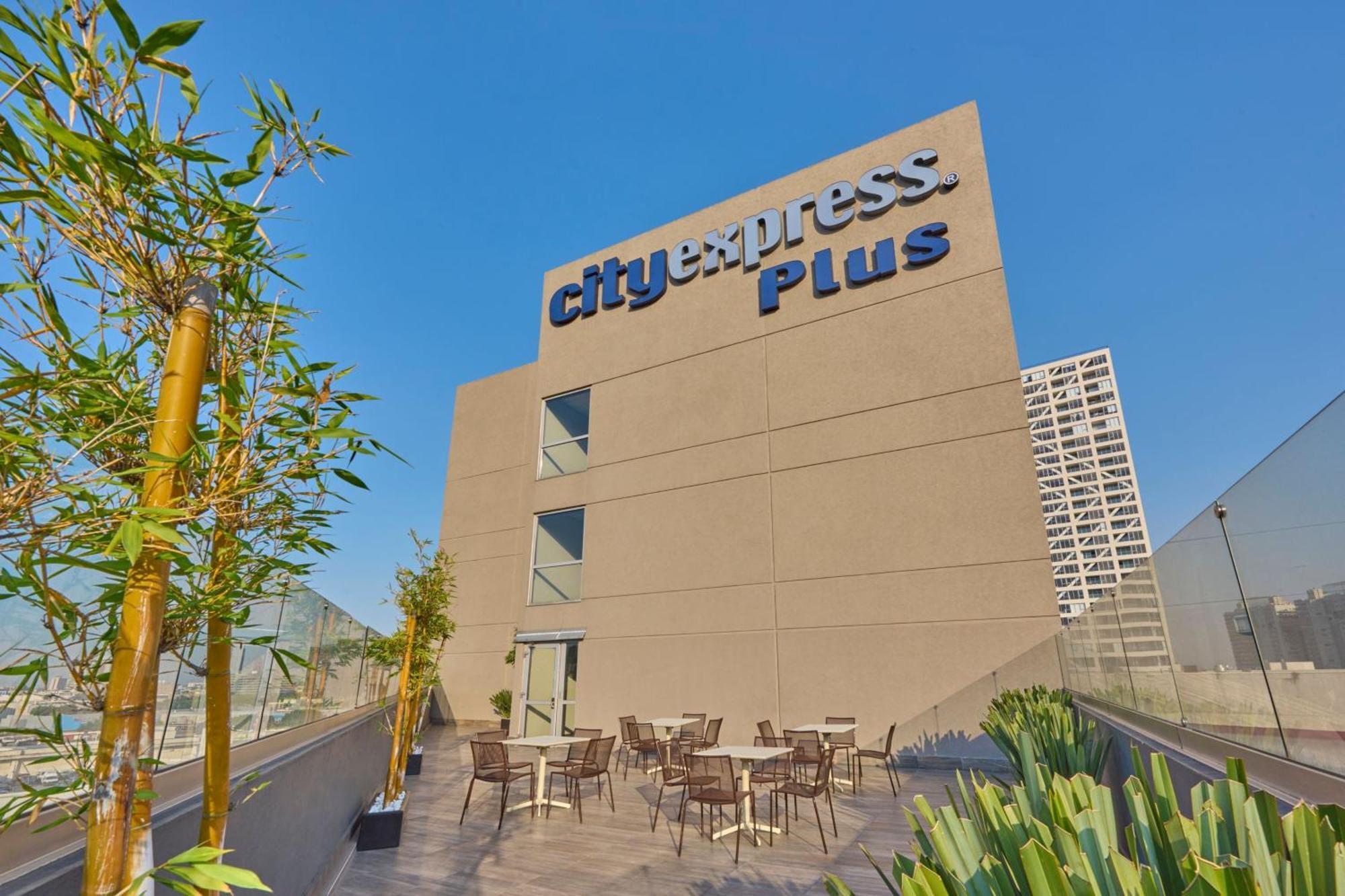 City Express Plus By Marriott Ciudad De Mexico Patio Universidad Buitenkant foto
